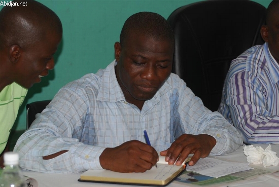 Pour des élections rapides et transparentes - Le RHDP devrait exiger d’abord  le désarmement